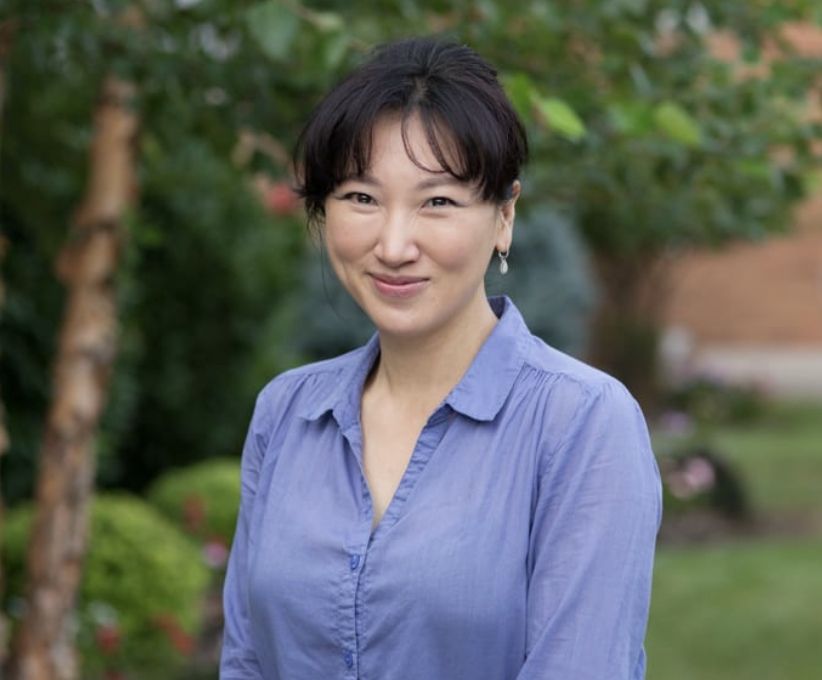 Esther Kim 